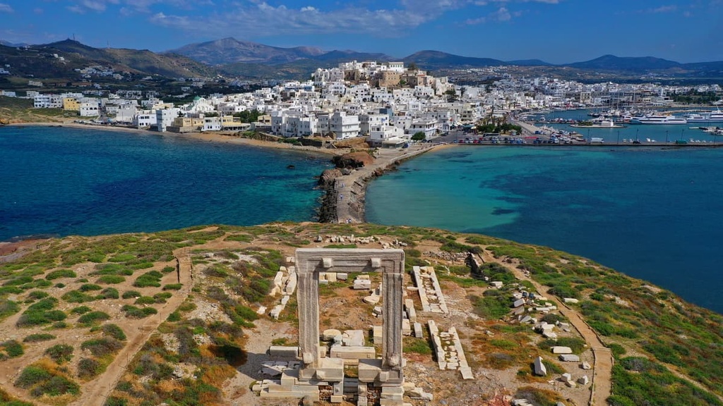 Temple of Apollon or Portara (Gate), Naxos island