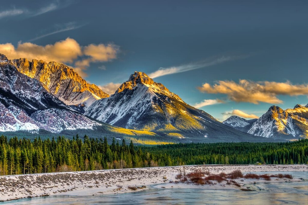 Peter Lougheed Provincial Park, Alberta, Canada