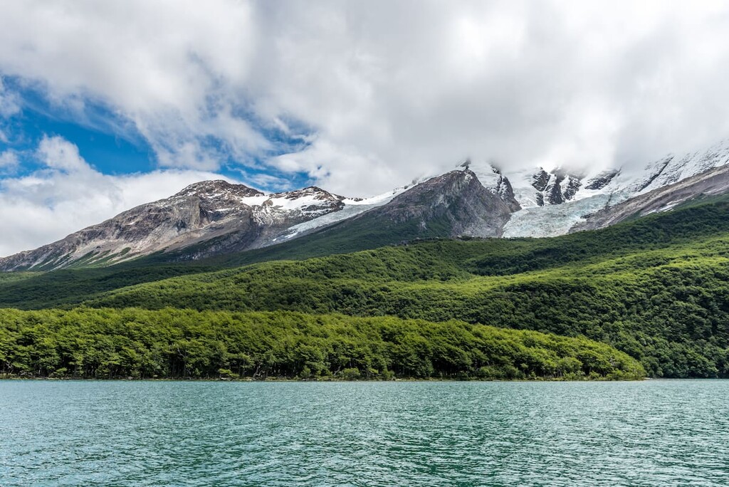 Lago del Desierto Provincial Reserve, Andes Mountains, Argentina