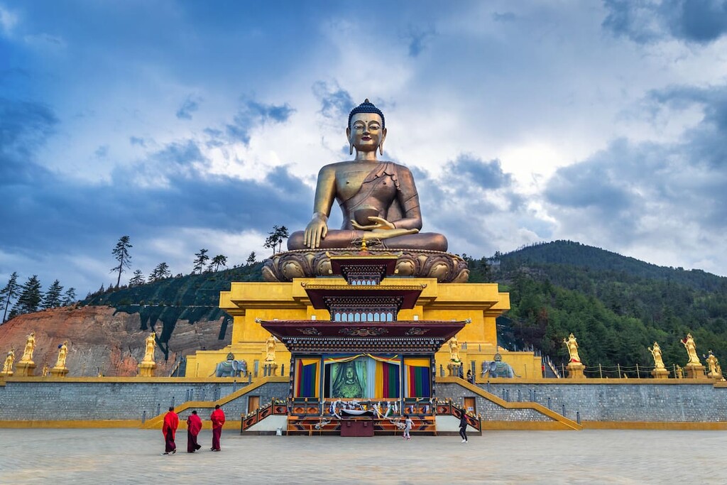 169 feet tall bronze Buddha statue, Bhutan