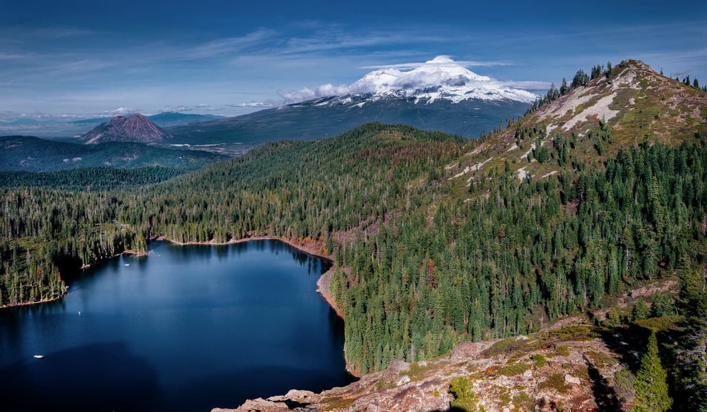 Mount Shasta, Cascade Range