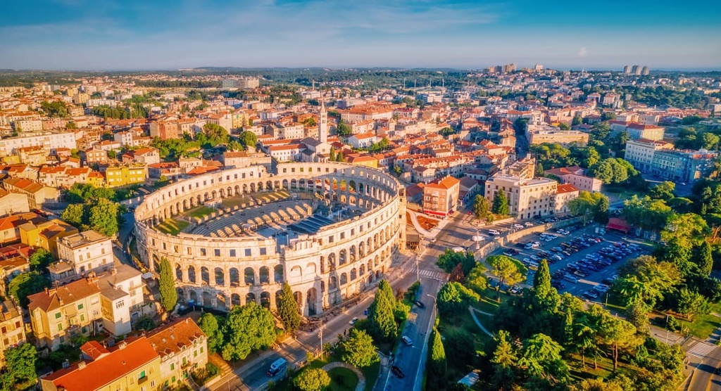 city of Pula,  UNESCO, Dinaric Alps