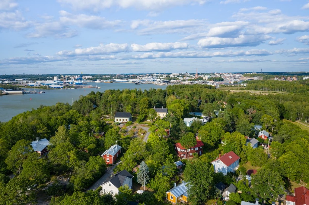 Finland Proper, Finland