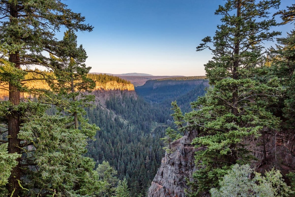 Chasm, Fraser-Thompson Plateau, British Columbia
