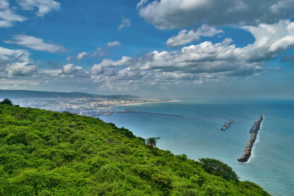 View of Bay of Bengal and Visakhapatnam coastline, India