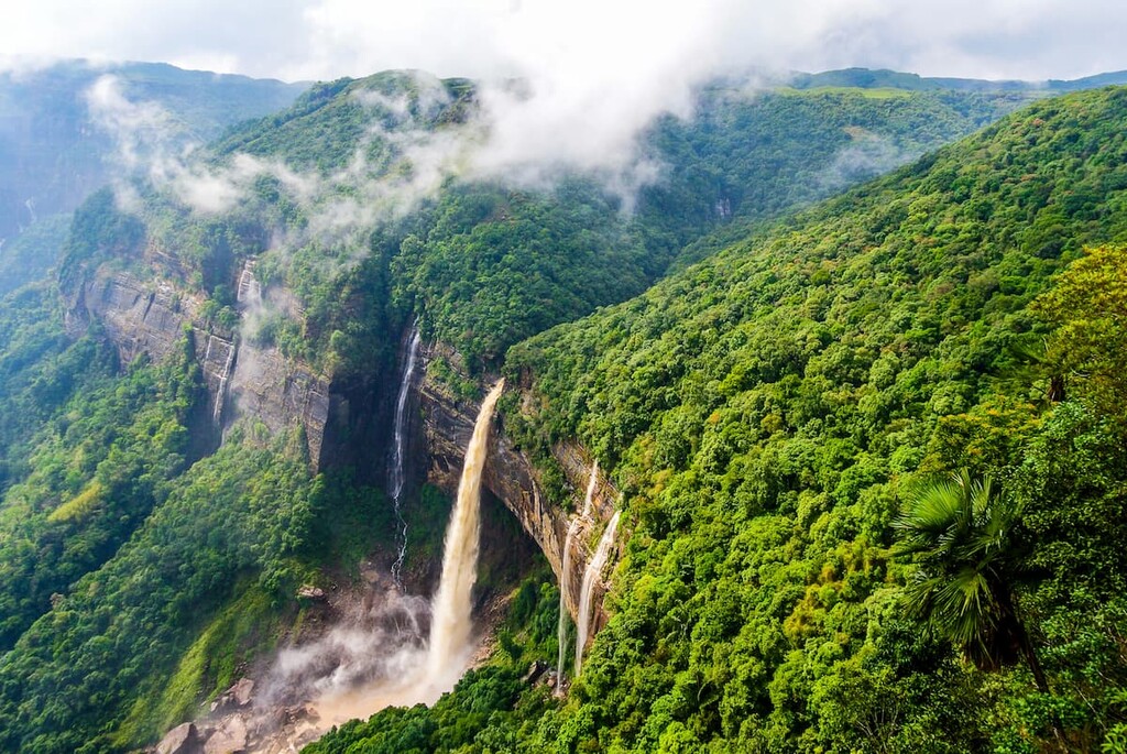 Nohkalikai Falls, Meghalaya, India