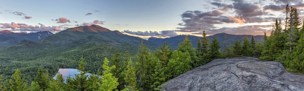 hiking Algonquin, MacIntyre Mountains, Adirondack