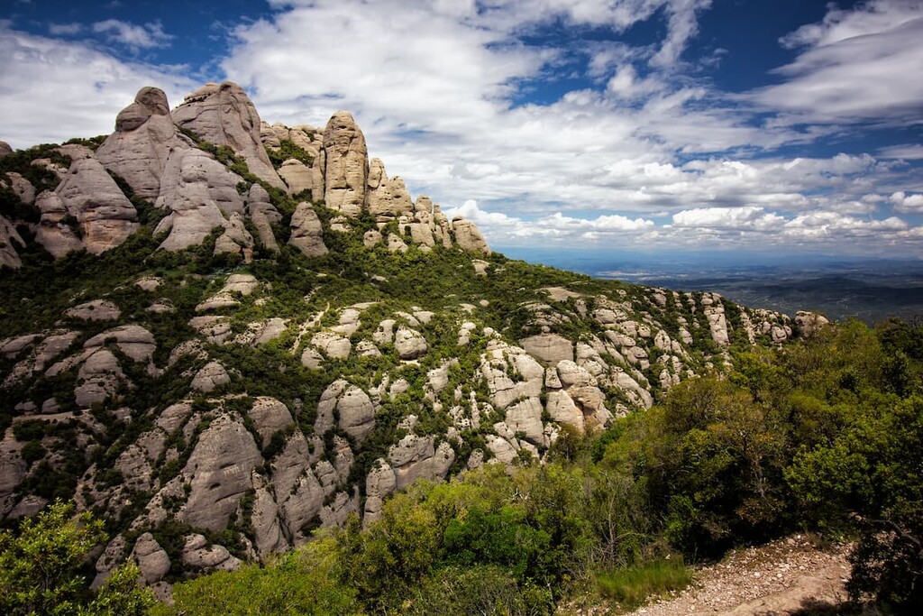 Muntanya de Montserrat Nature Park, Pyrenees