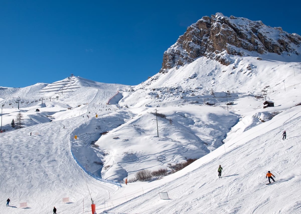 Val Gardena ski, Puez Group, Dolomites, Italy