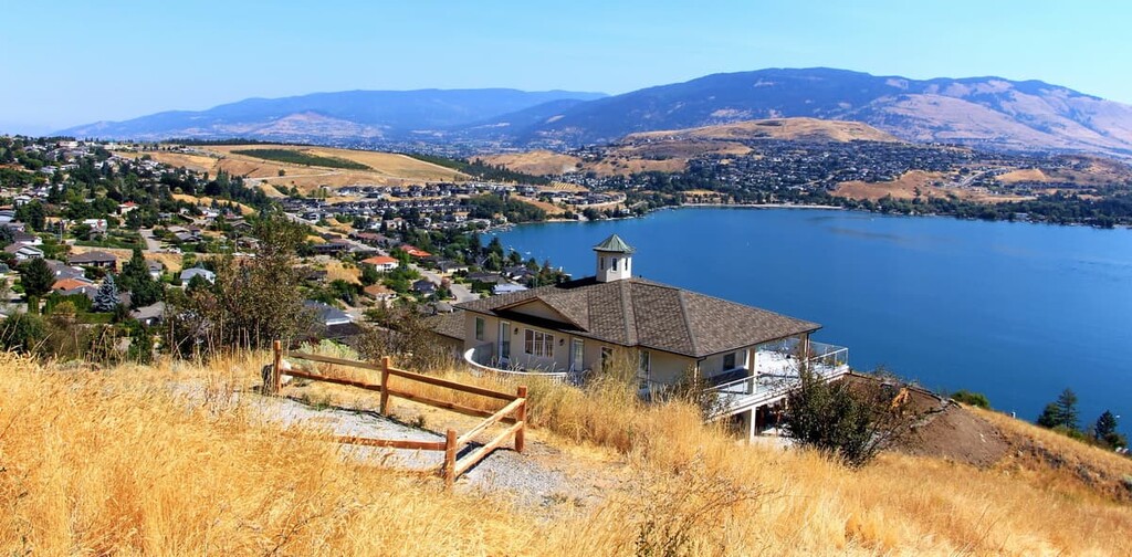 Hiking in Vernon, Regional District of North Okanagan