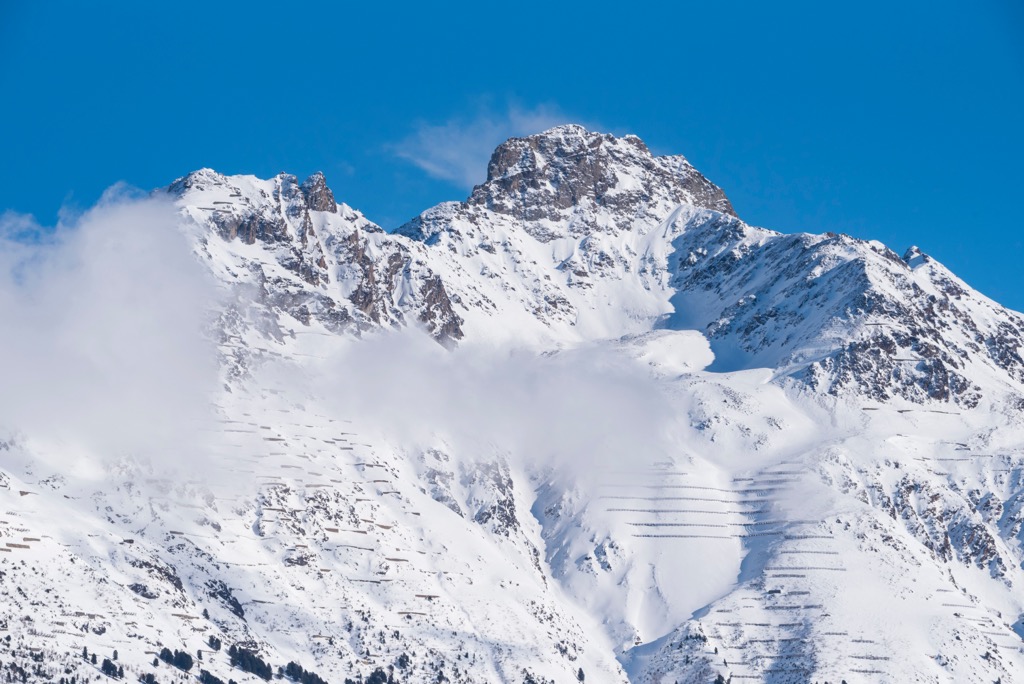 Piz Vadret (3,229 m / 10,594 ft), the highest mountain in the Grialetsch Group. Albula Alps