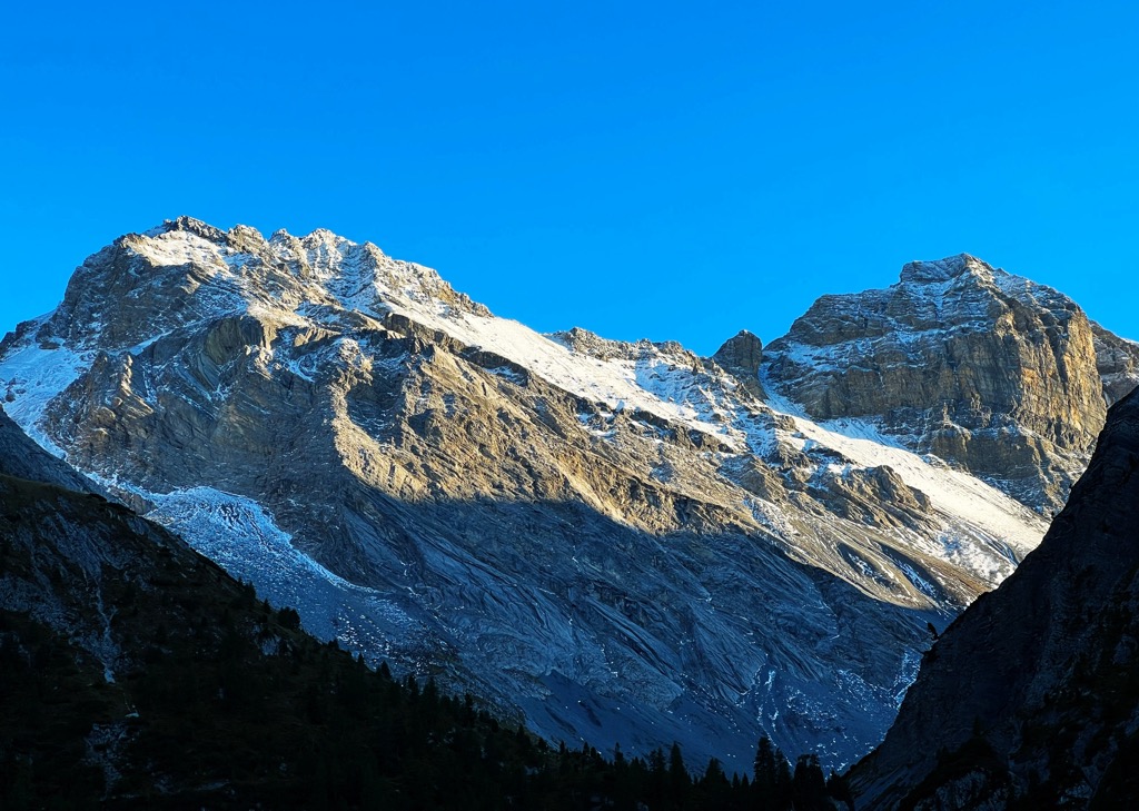 Piz Ducan (3,063 m / 10,049 ft) and Plattenflue (3,012 m / 9,882 ft), the highest mountains in the Ducan-Monstein Group. Albula Alps