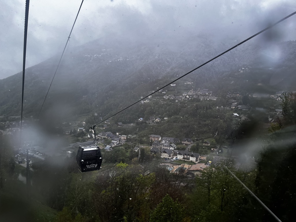 When it’s snowing in Allemond (700 m), you know it will be blower up top (photo taken April 18th; notice the budding leaves. Sure enough, it was cold smoke in the alpine). Photo: Sergei Poljak. Alpe d Huez Ski Resort
