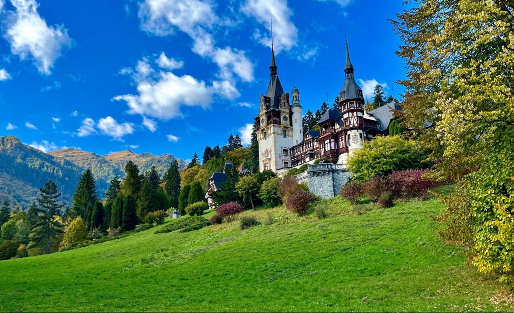 Peleș Castle, Sinaia, Romania, Bucegi Natural Park