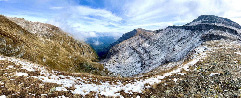 Looking down into Valea Țapului from the top of the Bucegi Plateau, Bucegi Natural Park