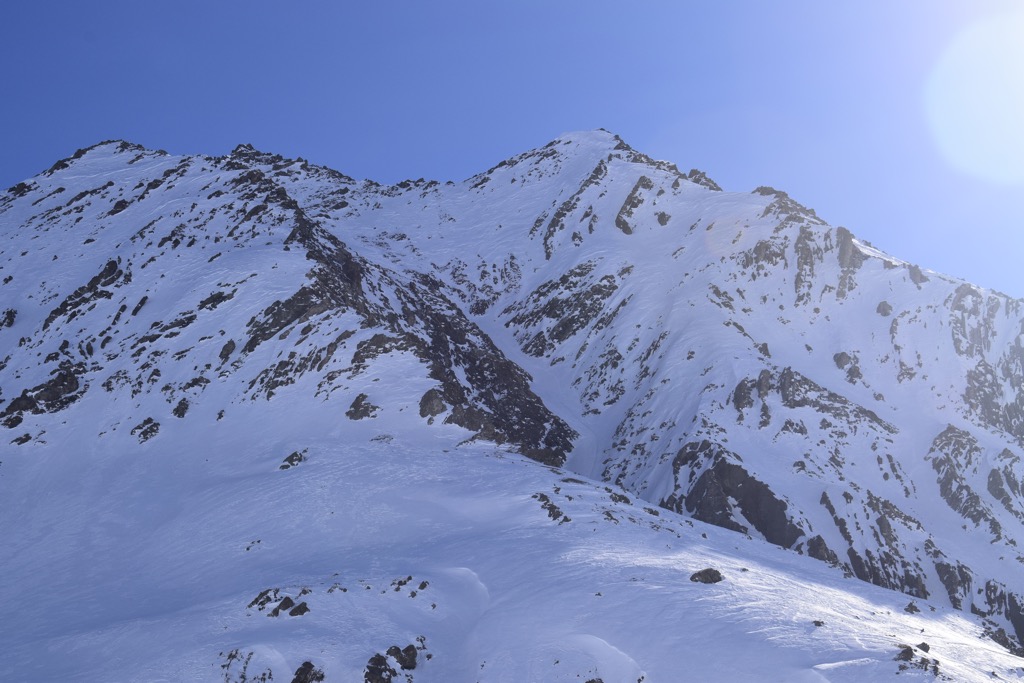 The top face of Couloir Trois Évêchés. Photo: Sergei Poljak. Refuge du Goleon 