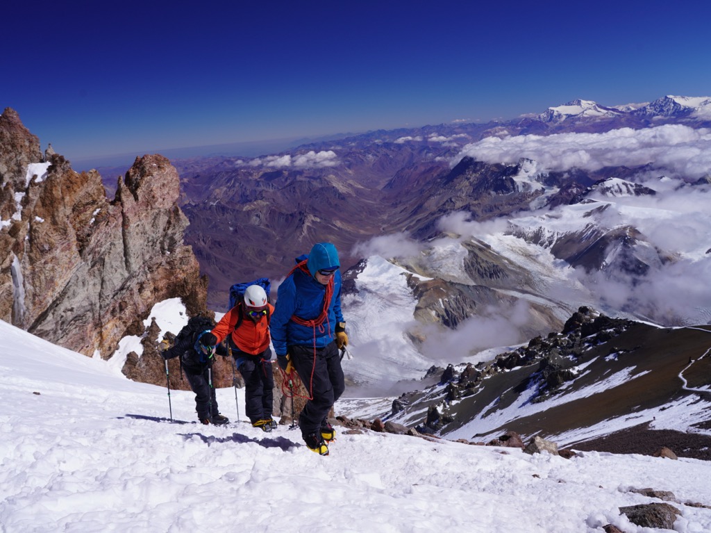 Aconcagua National Park, Distrito Las Cuevas