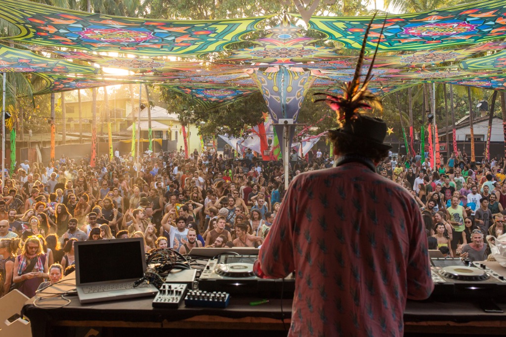 The party never stops at the HillTribe club in Goa. Goa Mountains