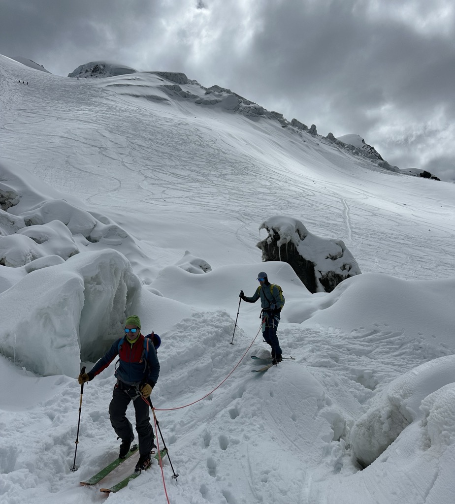 Beginning the crossing of the Bossons Glacier. Photo: Denis Bulichenko<br>. Mont Blanc in a Day
