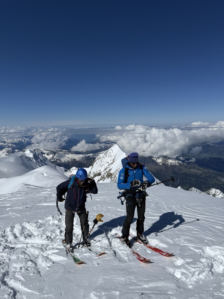 Pitons des Italiens dropoff. Photo: Denis Bulichenko. Mont Blanc in a Day