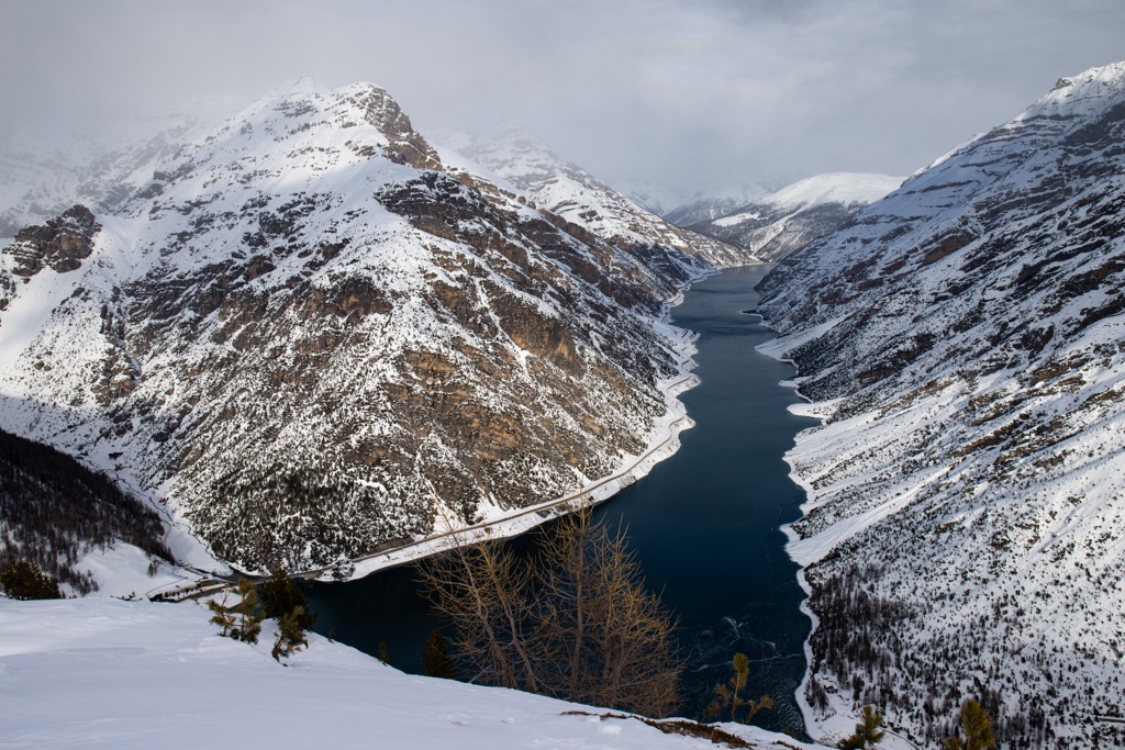 Lago di Livigno. Livigno Alps