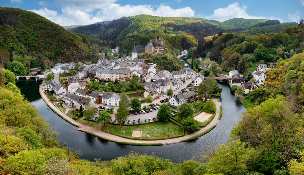  Luxembourg