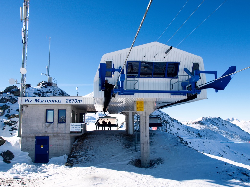 Piz Martegnas Station, Savognin. Oberhalbstein Alps
