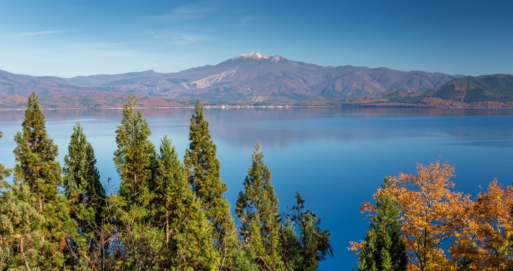 Akita-Komagatake, Ōu Mountains, Japan