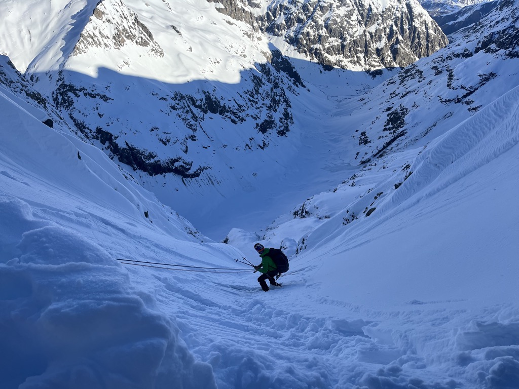 Rappelling into the Roche Faurio. Photo: Sergei Poljak. Journal des Ecrins Neige Cordier