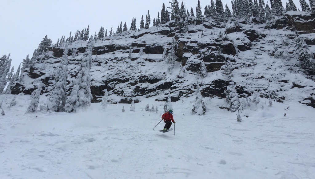 Below the cliffs at the end of Vertigo Ridge. Photo: Sergei Poljak. Revelstoke