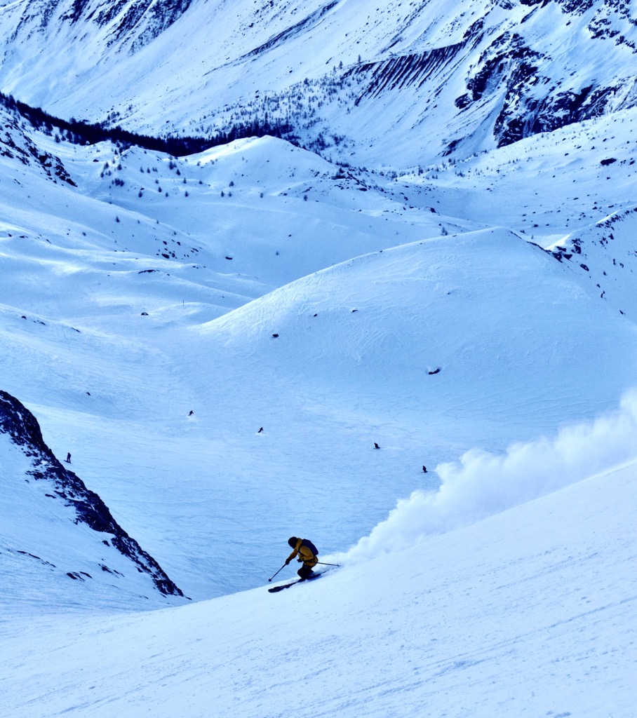 Personally, skiing is my cup of tea. But it doesn’t have to be yours. Photo: Robbe Corne. Should I Ski or Snowboard?