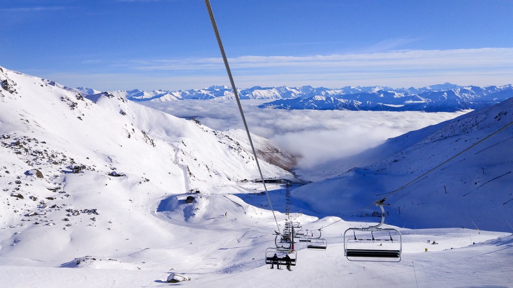Remarkables ski, Southern Alps, New Zealand