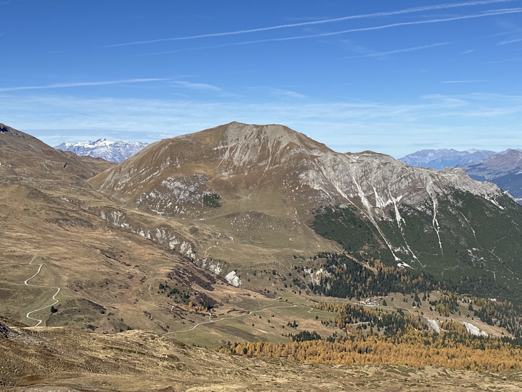 Piz Curvér. Oberhalbstein Alps