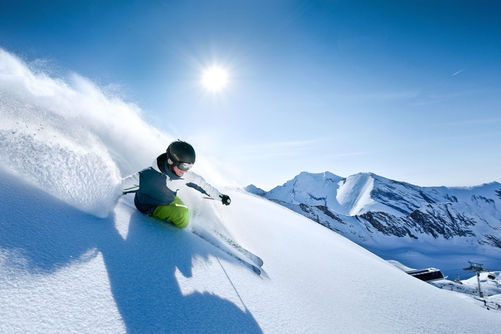 PeakVisor Insights: Why Fat Skis Are Bad For Knees