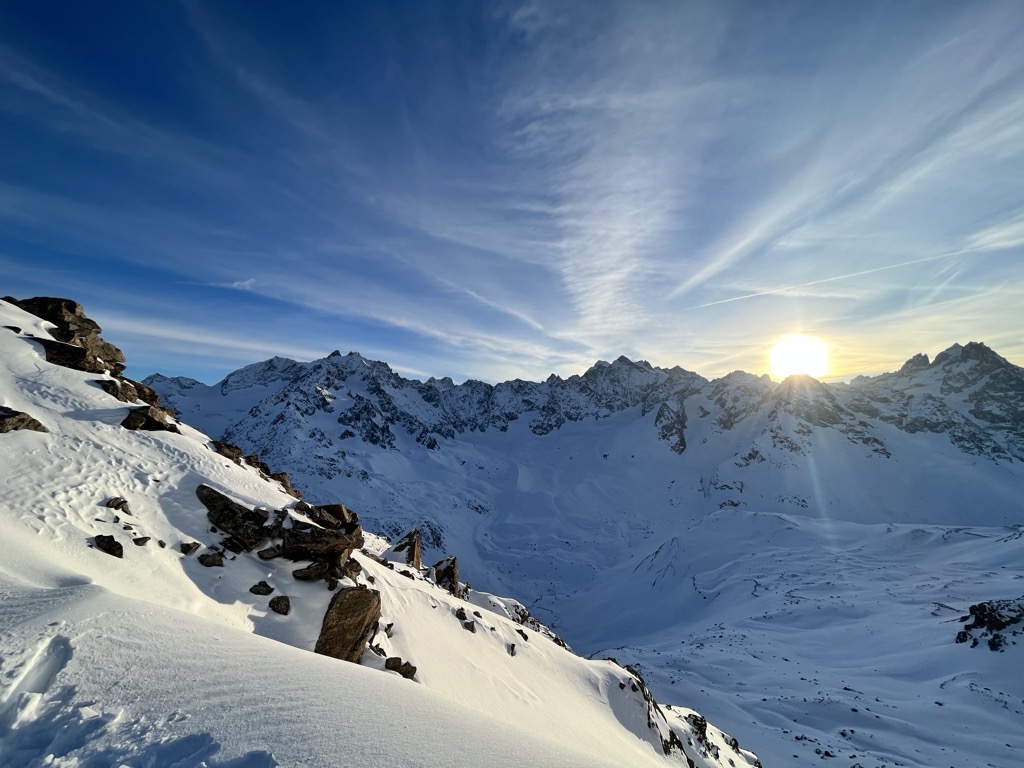 The Secrets to Finding the Best Snow Off-Piste
