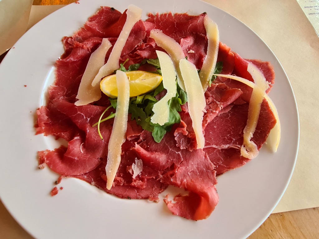 Food Culture Across the Alps