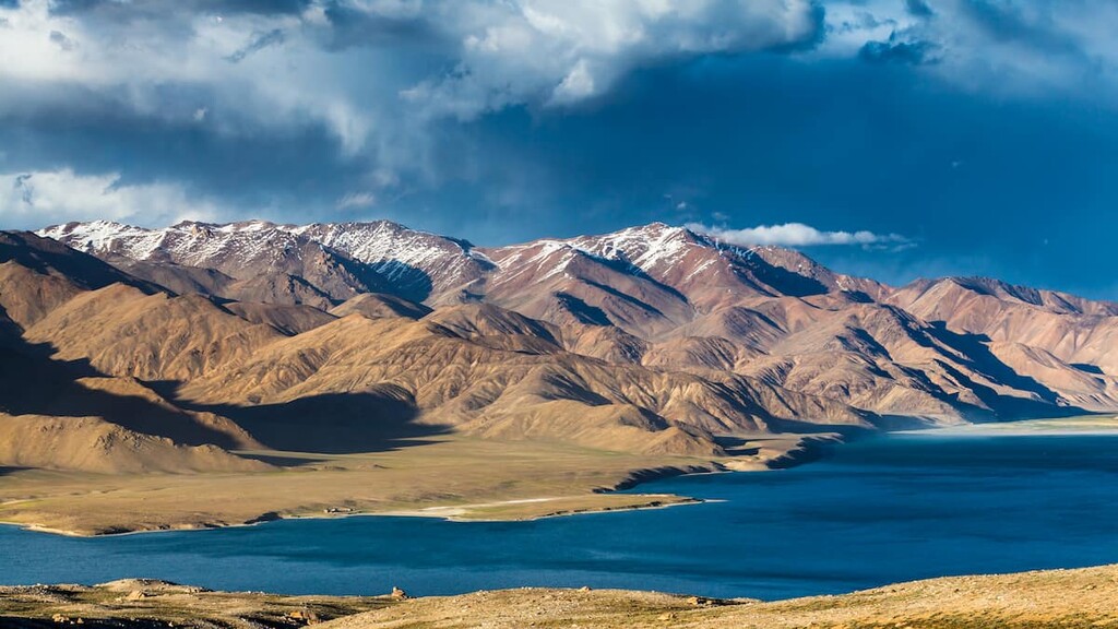 Beautiful view of Yashikul Lake in Pamir, Tajikistan