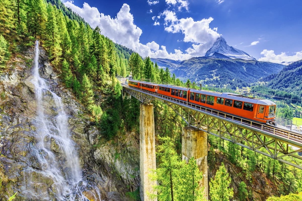 Gornergrat tourist train, Matterhorn, Valais, Switzerland