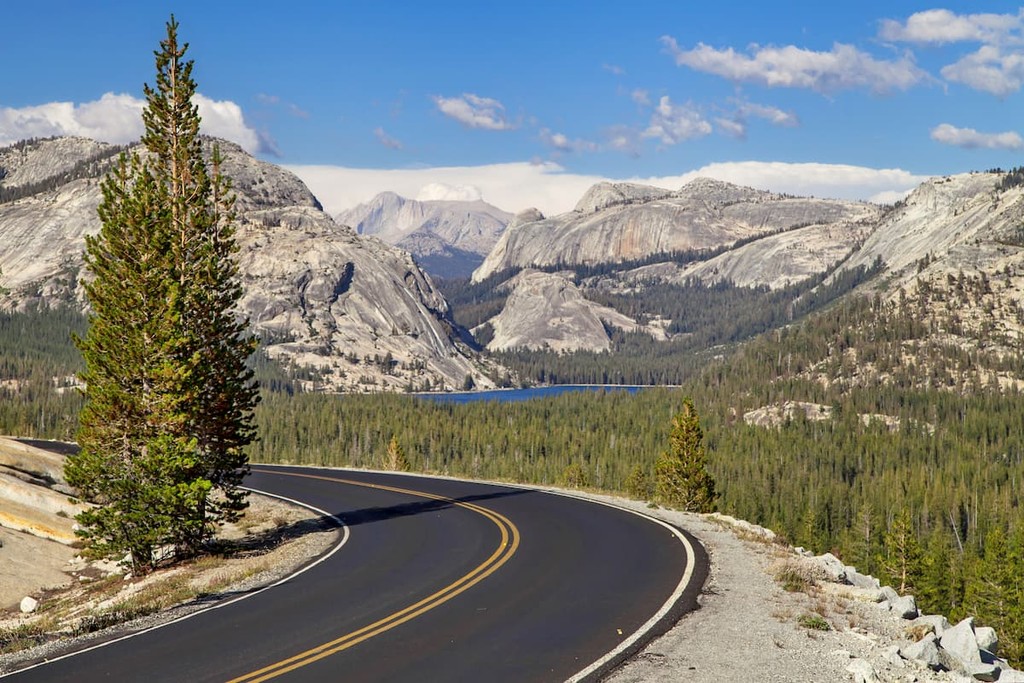 Tioga Pass Road through Olmsted Point, Yosemite National Park