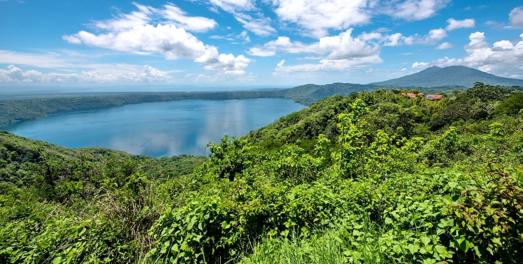 Mombacho Cloud Forest Reserve and Volcan Mombacho Nature Reserve