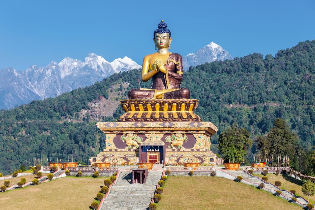 Gautama Buddha statue in the Buddha Park of Ravangla in South Sikkim, India