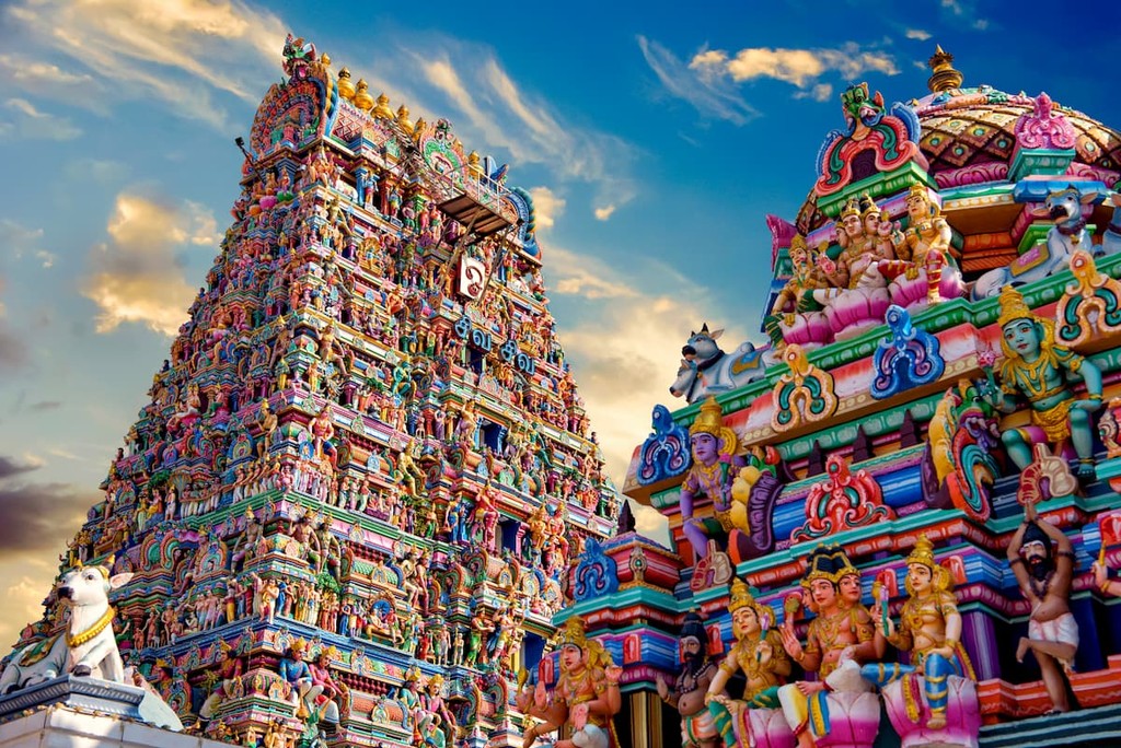 Beautiful view of colorful gopura in the Hindu Kapaleeshwarar Temple,chennai, Tamil Nadu, South India